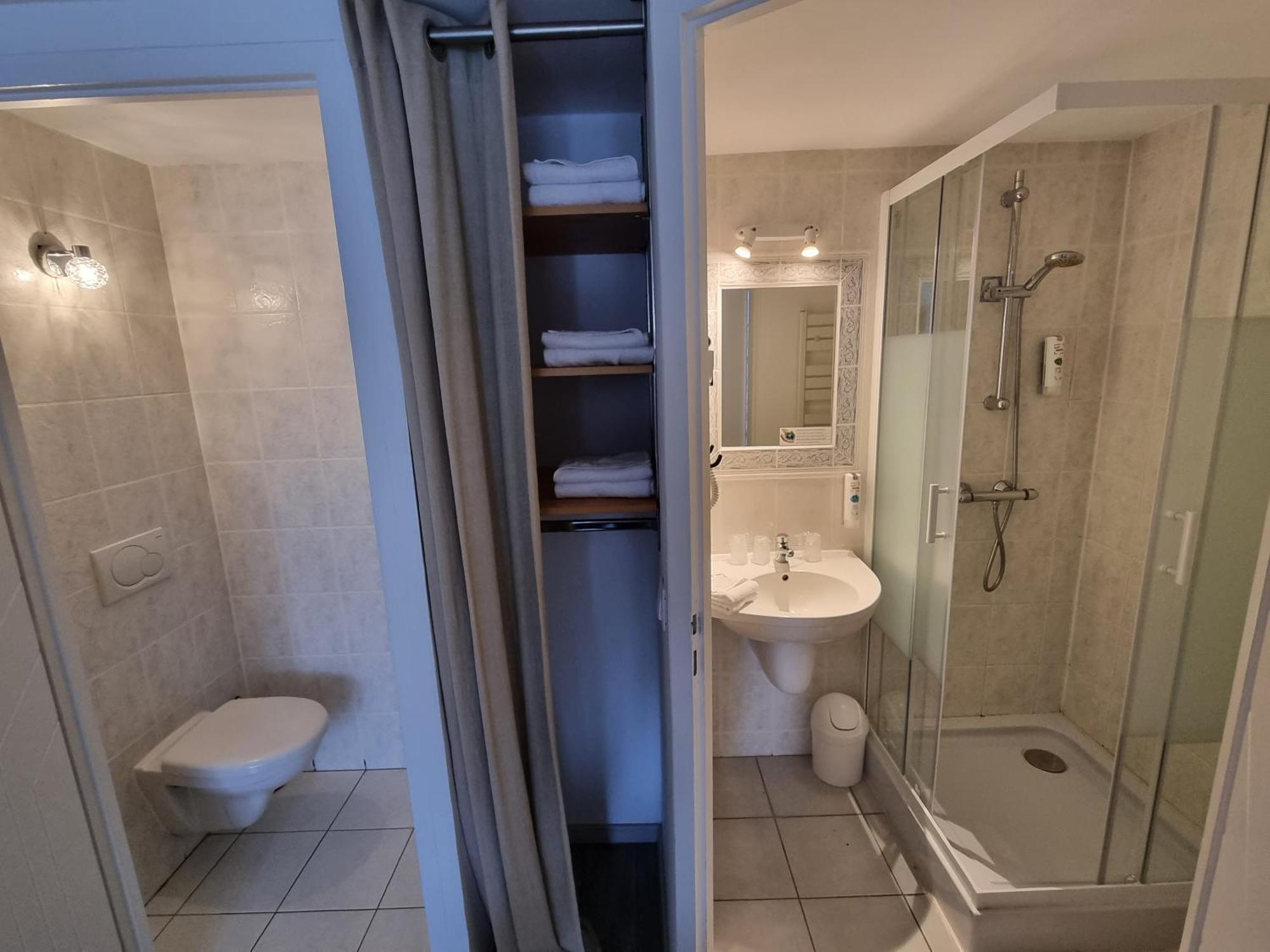 Cit'Hotel Les Atlantes Médis Pokoj fotografie
